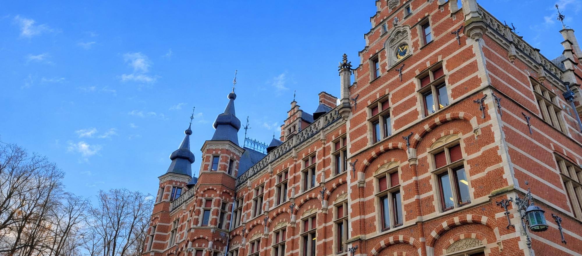 Binnen Kijken in het Kasteel van Jeanne de Merode banner