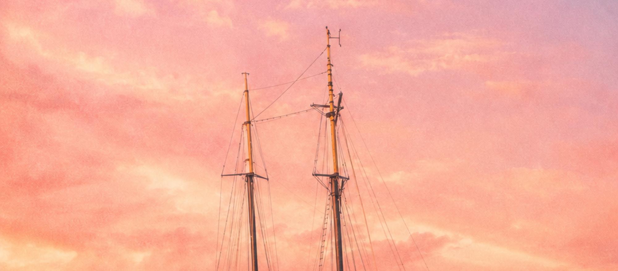 Summer Closing Boat Edition Dots banner